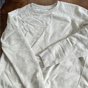 Champion crewneck. Size small. Excellent condition - only worn once. Cream color
